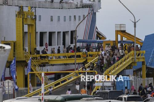 SOE and Private Sector Synergy Supports Smooth 2026 Homecoming Travel