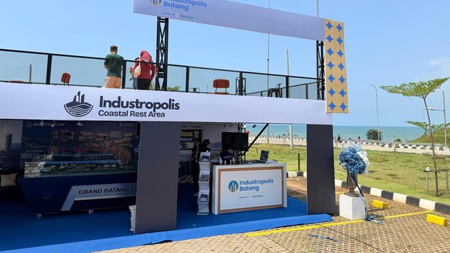 State-Owned Enterprise Builds Coastal Rest Area on Trans Java Toll Road