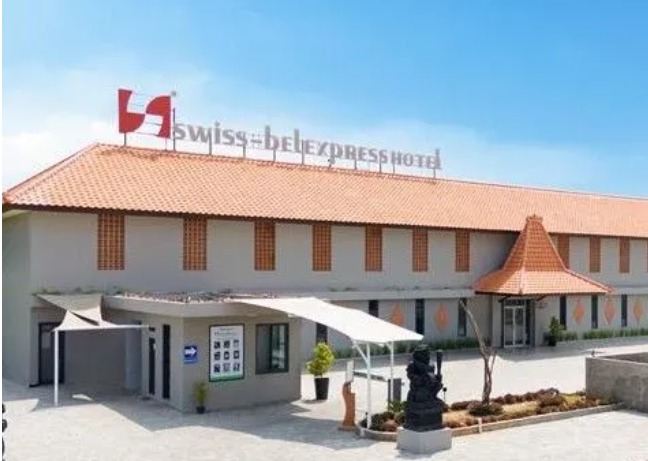 4 Rest Areas on Trans Java Toll with Hotels: Facilities & Tariffs 2026