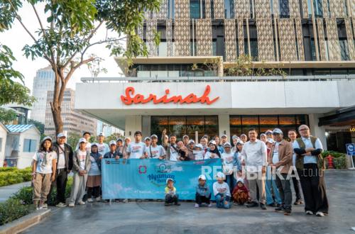 Sarinah Sends Off 91 Mudik Travellers to Yogyakarta and Surabaya