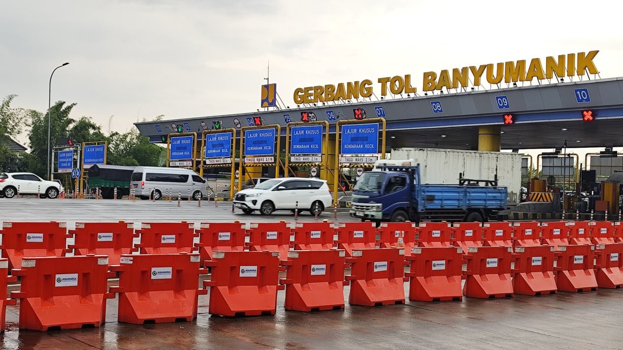 Eid Traffic Surge at Banyumanik Toll Gate in Semarang Increases 33.5 Per Cent