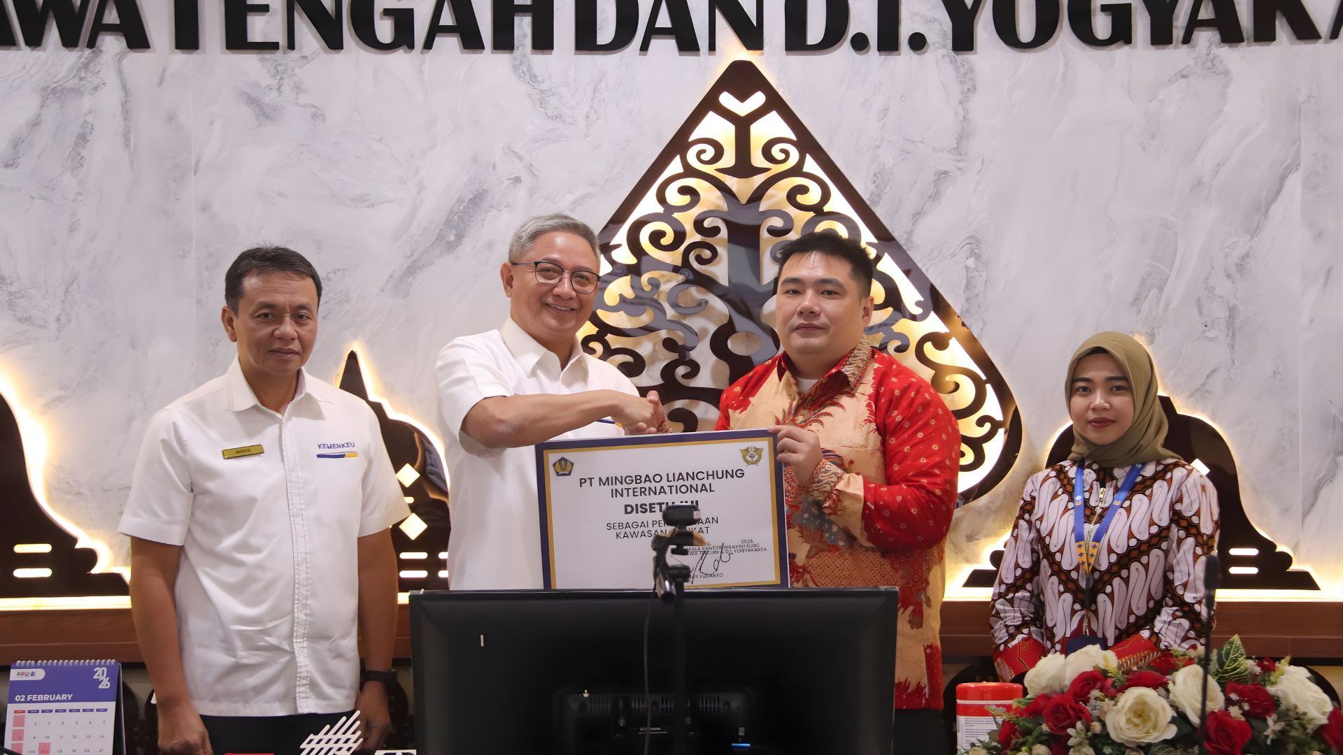 From Semarang to America: Central Java and Yogyakarta Customs Authority Provides Bonded Zone Facility for Footwear Industry