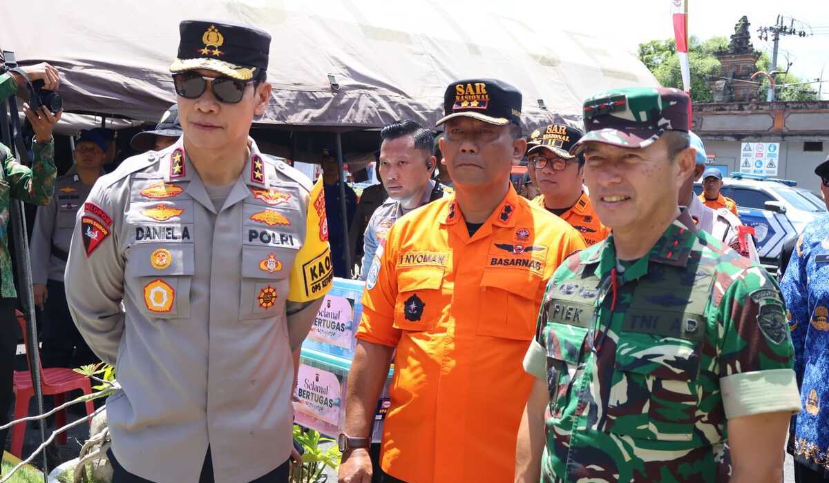 Eid Holiday Traffic 2026: Vehicle Queue at Gilimanuk Port Reaches 20 Kilometres