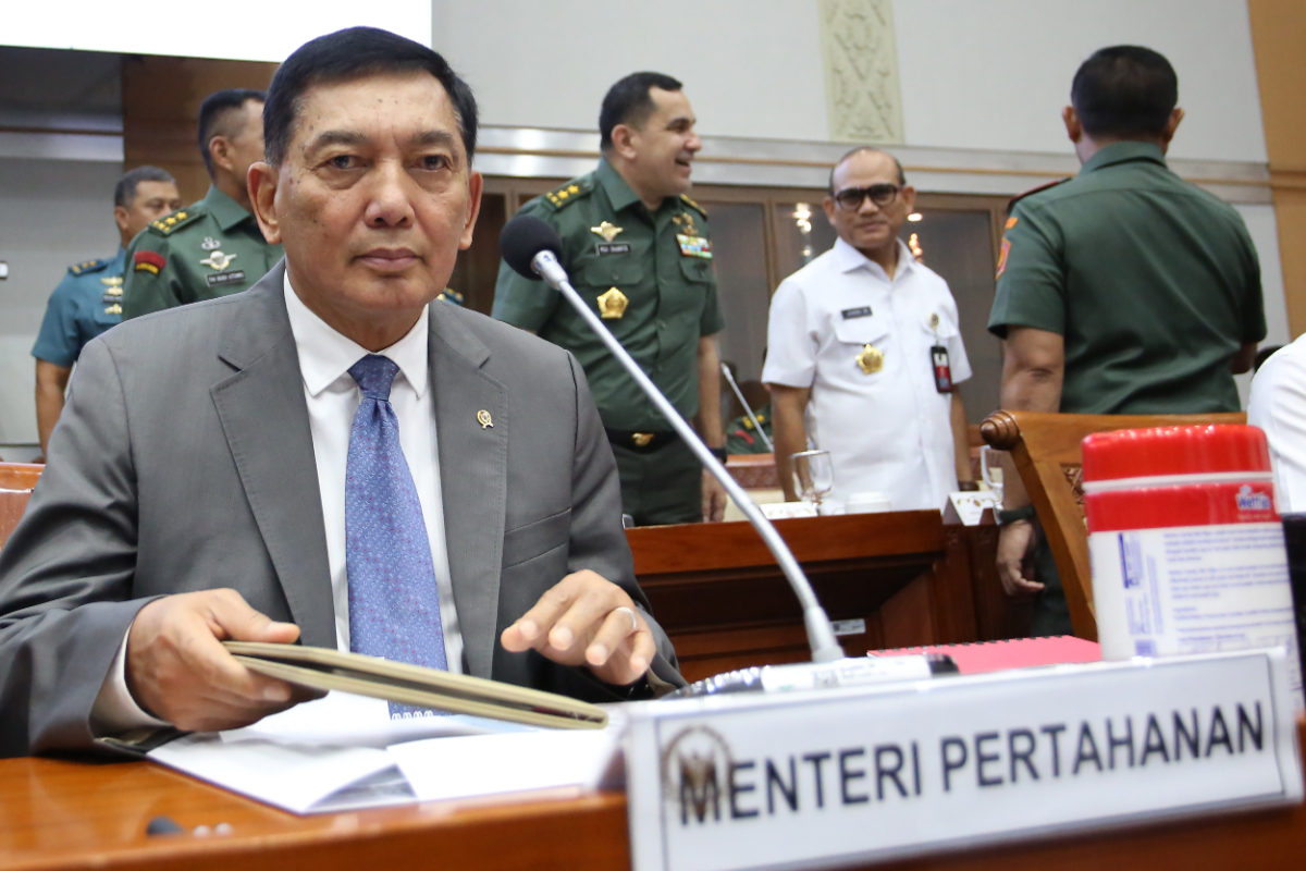 Defence Minister: TNI Must Provide Real Presence for Citizens' Security and Welfare