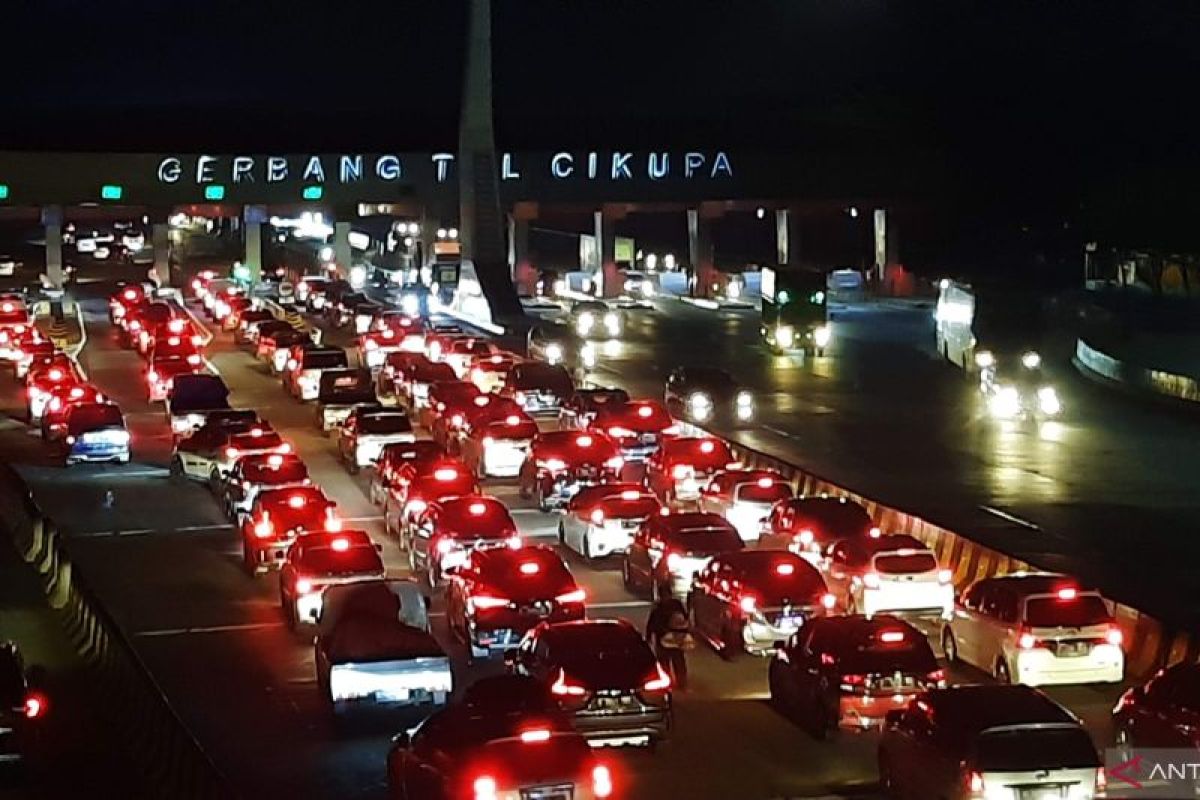 MMS Adds Service Booths at Tangerang-Cilegon-Merak Toll Gates