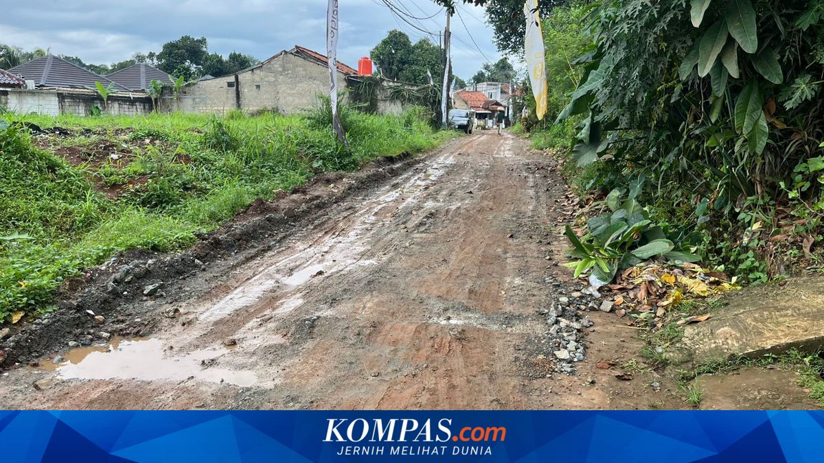 Many Potholes Still Present During Mudik Season, Government Deemed Negligent