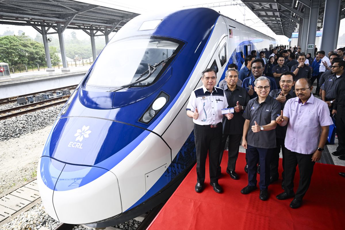 Malaysia completes rail installation for ECRL Kota Bharu-Gombak section