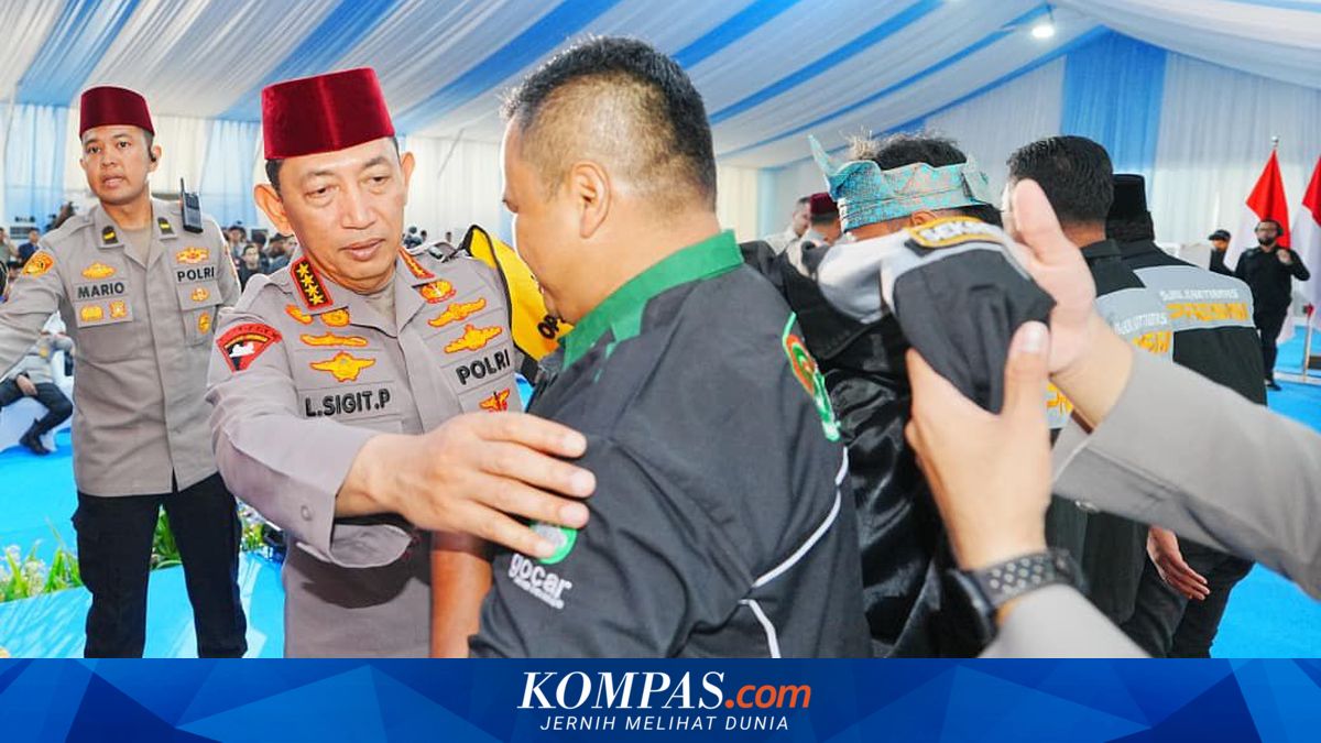 National Police Chief Warns of Divisive Narratives Amid Democratic Freedoms