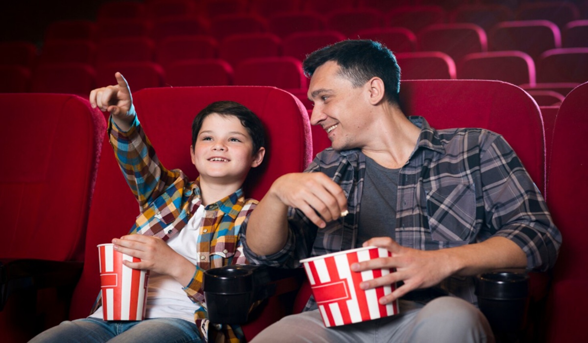 Parents Urged to Enforce Discipline in Monitoring Film Age Ratings During Eid Holiday