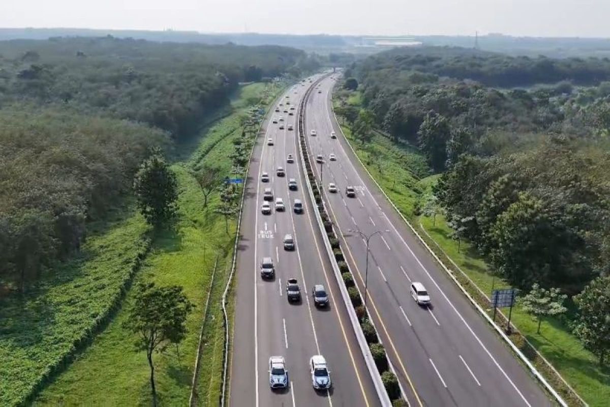 Traffic Flow on Cipali Toll Road Towards Cirebon Sees Significant Increase