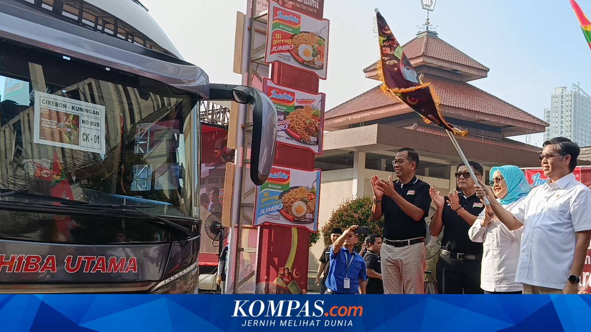 Hundreds of Warmindo Vendors in Bekasi Travel Home for Free Together