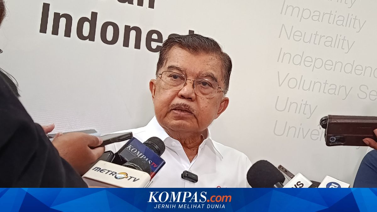 JK Believes Law on State Officials' Pension Needs Amendment, Highlights DPR as Political Position