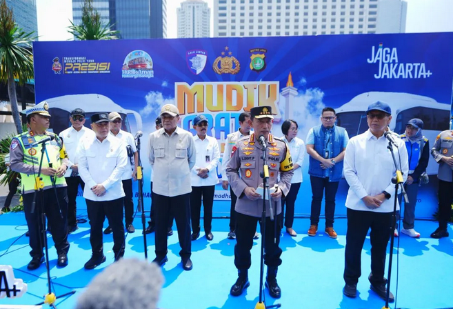 Interpreting the Difference in Initials of the Perpetrator in the Acid Attack on Andrie Yunus: TNI vs Polri Versions