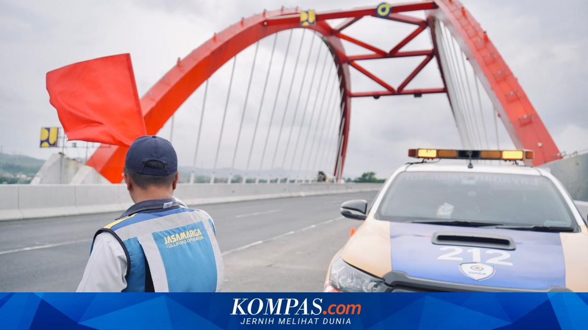 574 Personnel on Standby to Assist Holiday Travellers on the Trans-Java Toll Road