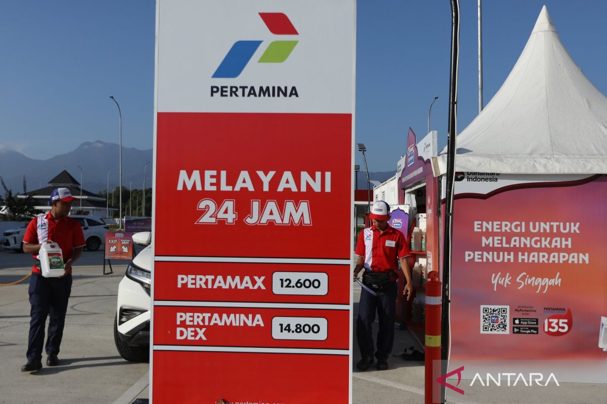 Residents reminded not to "panic buy" fuel ahead of Eid