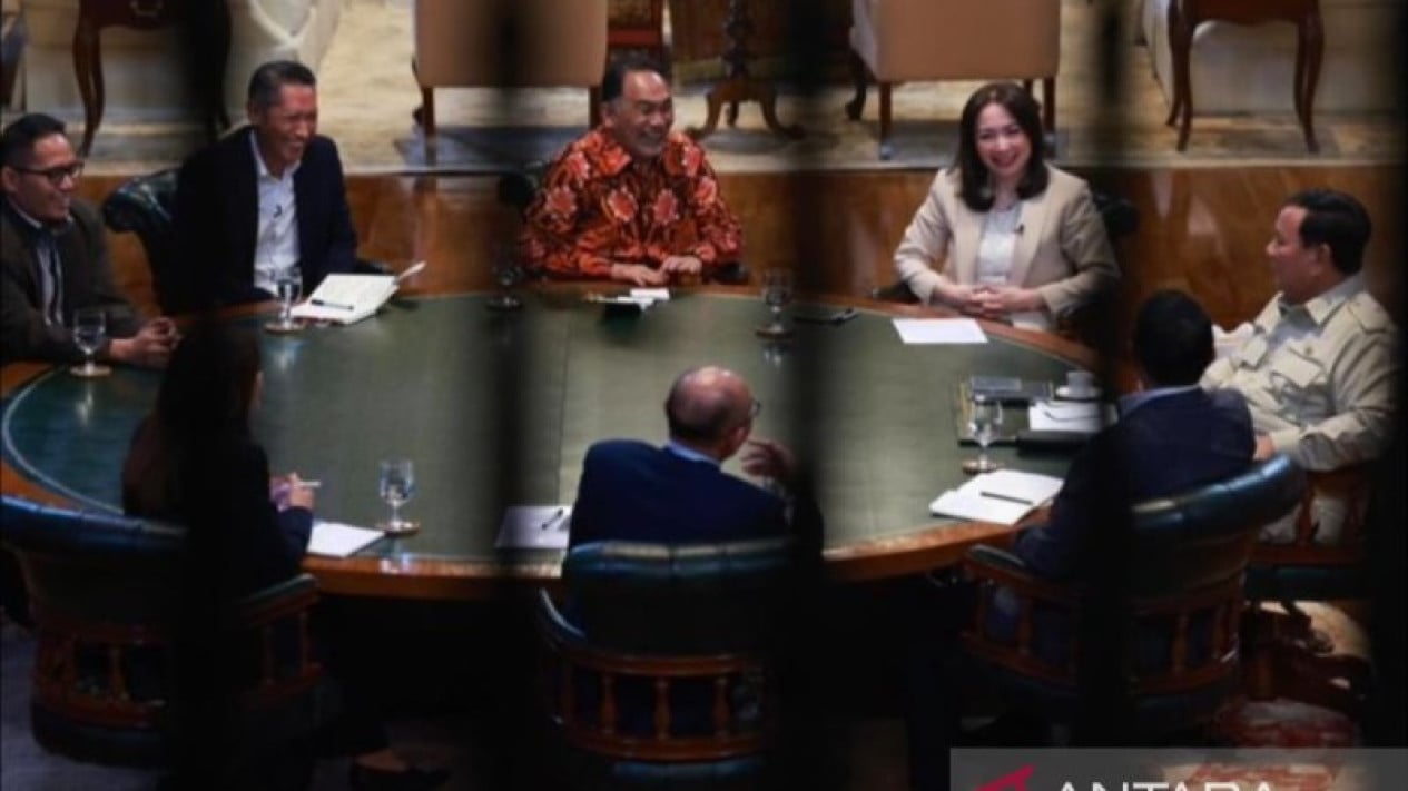 Prabowo Discusses with Journalists and Experts in Hambalang for 6.5 Hours, What Was Discussed?