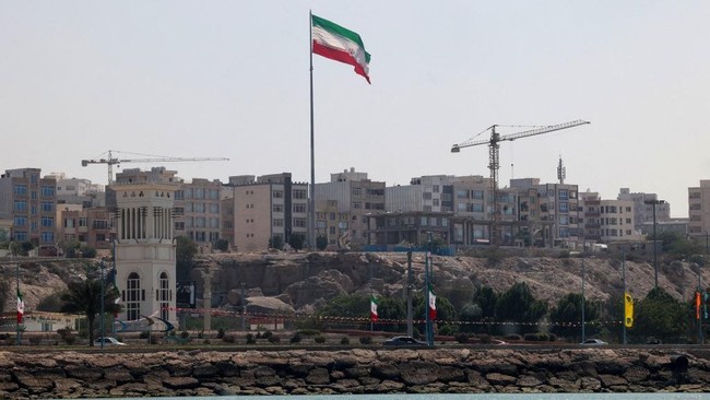 Iran-US-Israel War Expands, Iraqi Groups Become Involved