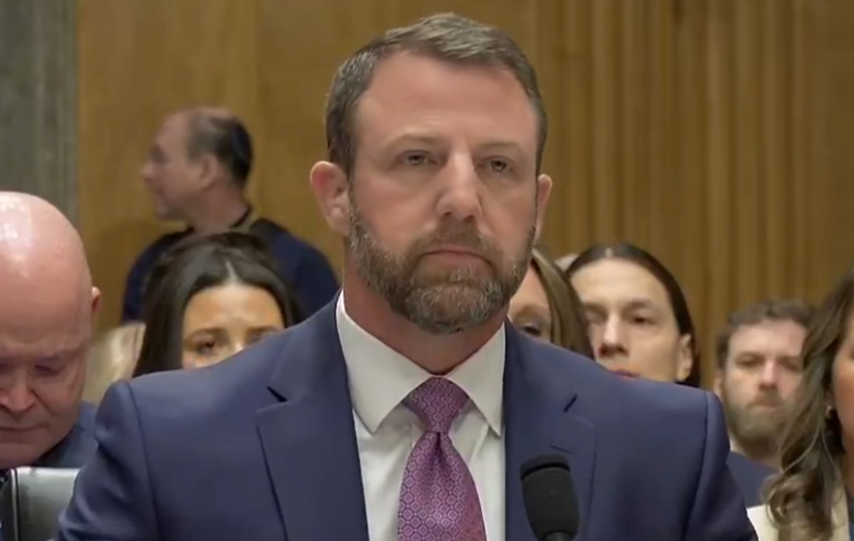 Confirmation Hearing for DHS Secretary Nominee: Markwayne Mullin Pledges to Protect All Citizens and End "Political Theatre"