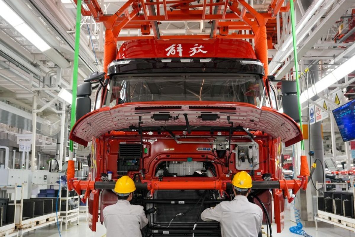 Chinese heavy trucks pave the way for new mutualistic cooperation in Indonesia