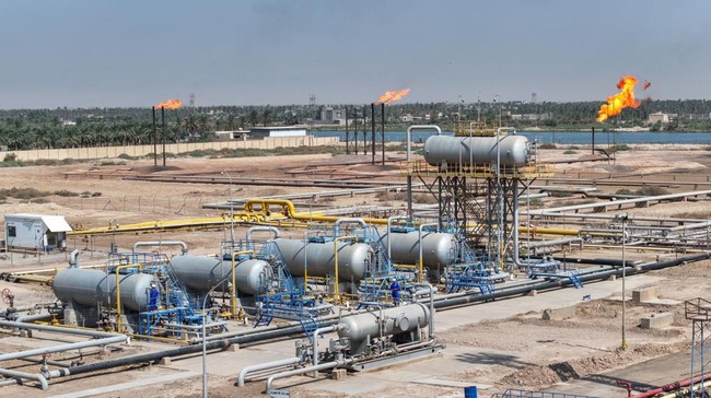 America Actually Profits from the Oil Crisis, Here's the Explanation