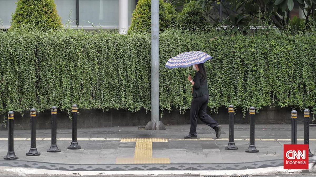 Jakarta Provincial Government Urges Residents to Protect Health Amid Extreme Hot Weather
