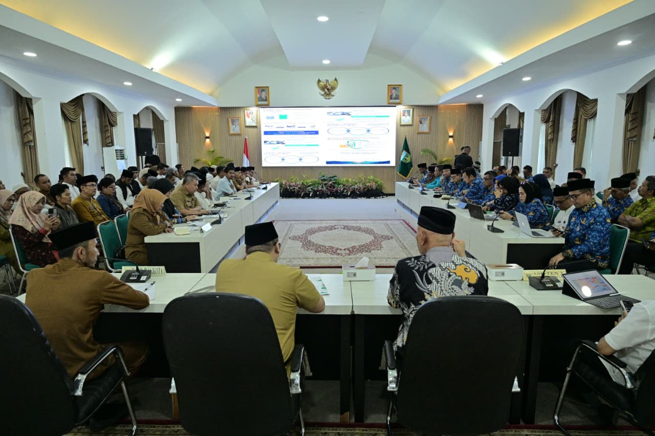West Sumatra Provincial Government Prepares Venue for Eid al-Fitr Prayer 1447 H in the Governor's Office Courtyard