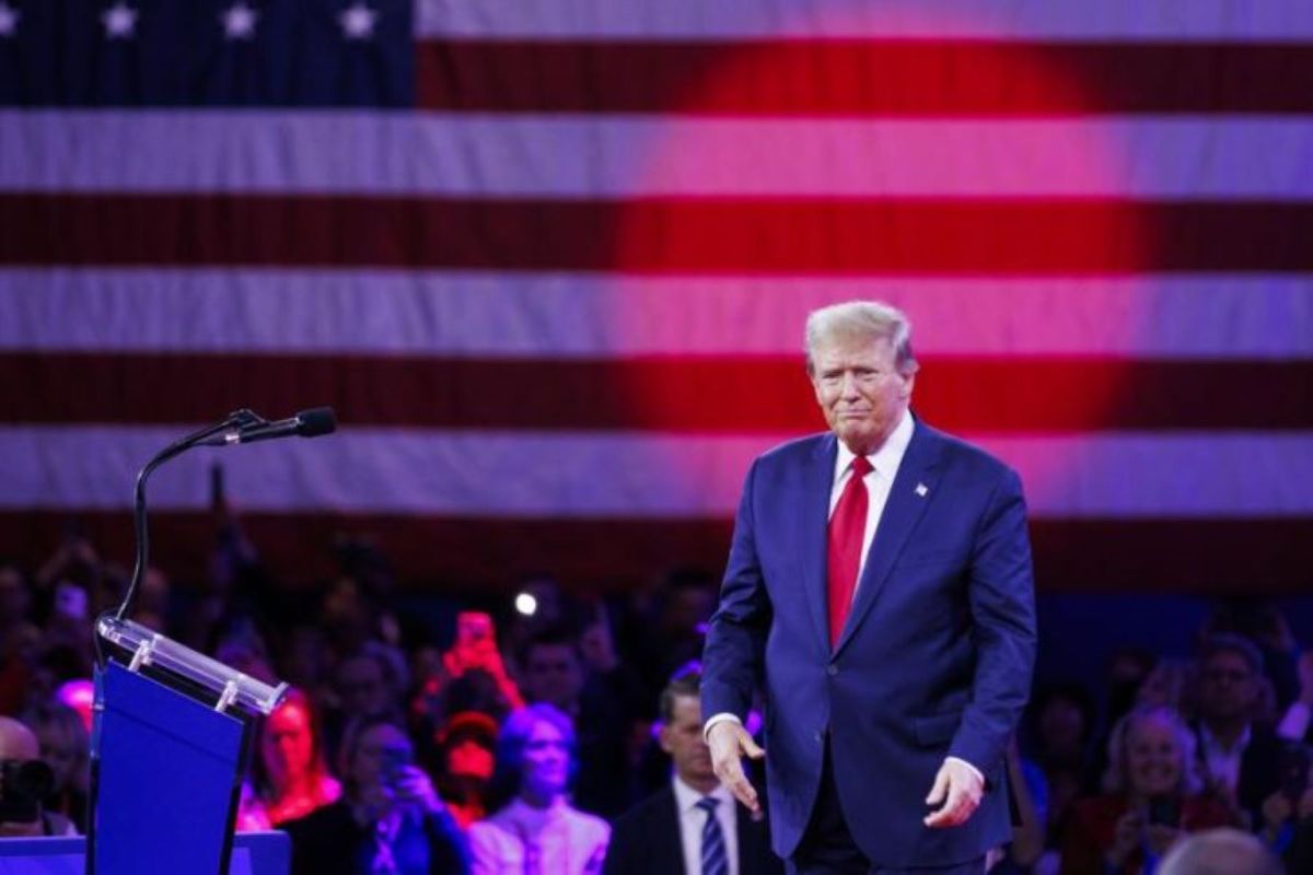 Trump urges US allies to begin operations in Strait of Hormuz after conflict