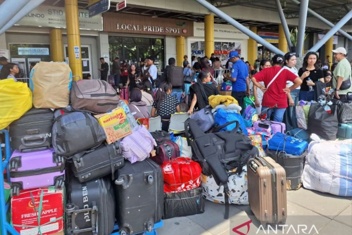 Pelni Jakarta prepares to transport 822 passengers to Sulawesi and NTT