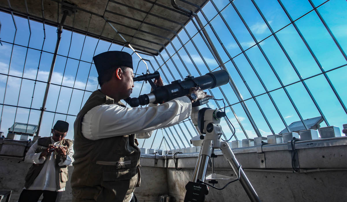 Potential for Different Eid Celebrations, Check the Live Streaming Link for the Isbat Session Results for 1 Syawal 1447 H Tonight!