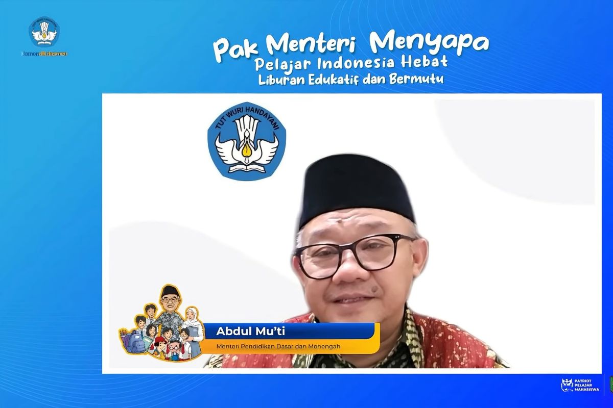 Through "Minister's Greeting," Kemendikdasmen Strengthens Student Literacy