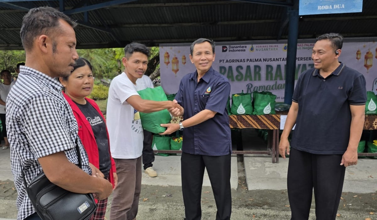 Ramadan People's Market Distributes 5,600 Subsidised Staple Packages in Three Regions