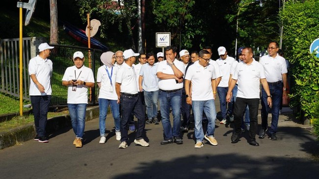 Waskita Karya Transports Hundreds of Commuters in the Joint SOE Homecoming Programme