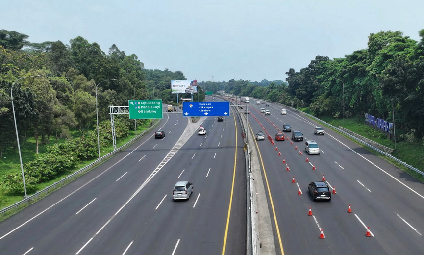 Peak Homecoming Traffic Surge in 2026: Vehicles Leaving Jakarta Jump 401%