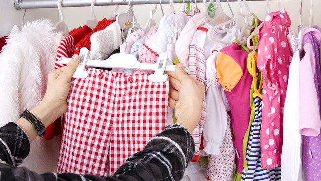 Pre-Lebaran Phenomenon: Residents Choose to Buy New Clothes, Not Meat