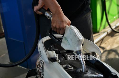 Purbaya Assures Subsidised Fuel Prices Will Not Rise Despite Surging Global Oil Prices