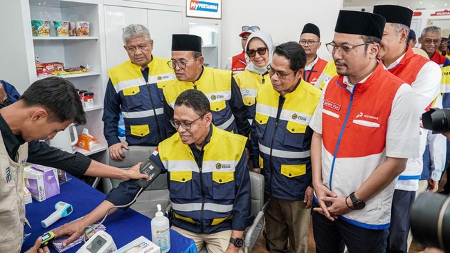 Deputy Minister of Energy and Mineral Resources Appreciates MyPertamina Serambi Facilities for Eid Travellers