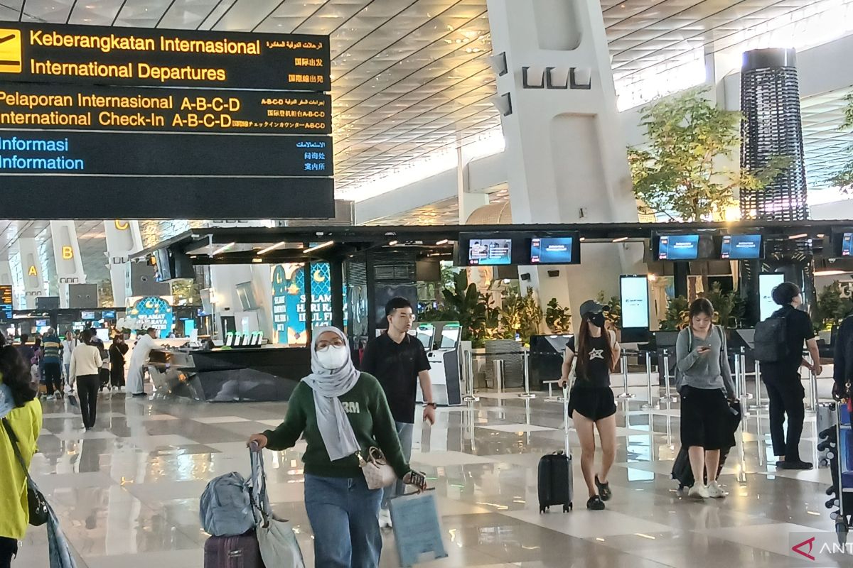 Passenger Movements at Soekarno-Hatta Airport Decline on H-2 Before Eid