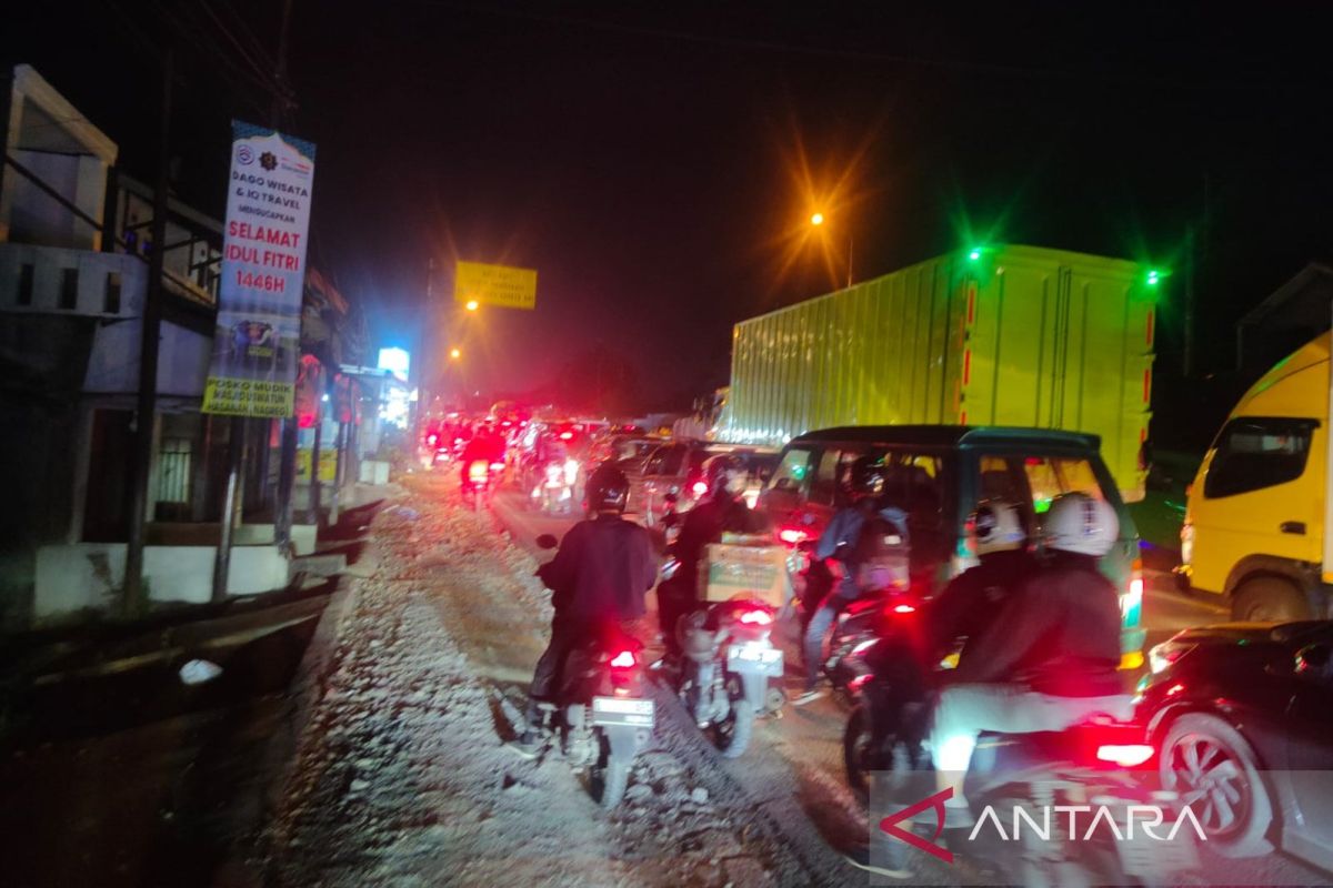 BMKG: Beware of Tidal Floods and Heavy Rain During Eid 2026 in West Java