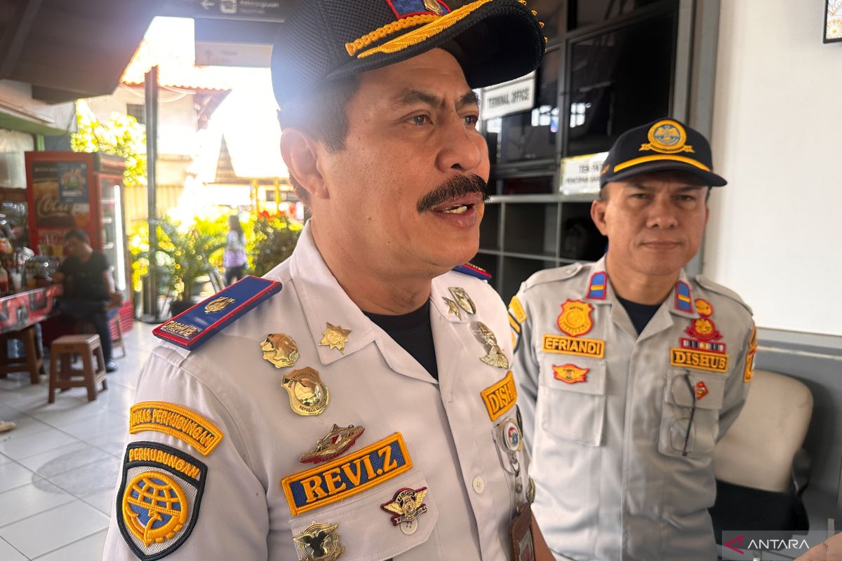 Peak Return Flow at Kampung Rambutan Terminal Predicted in Two Waves