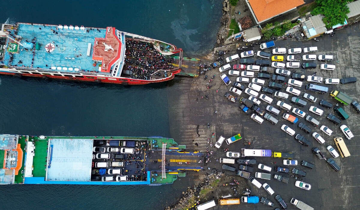 ASDP States Queue at Gilimanuk Port Successfully Controlled