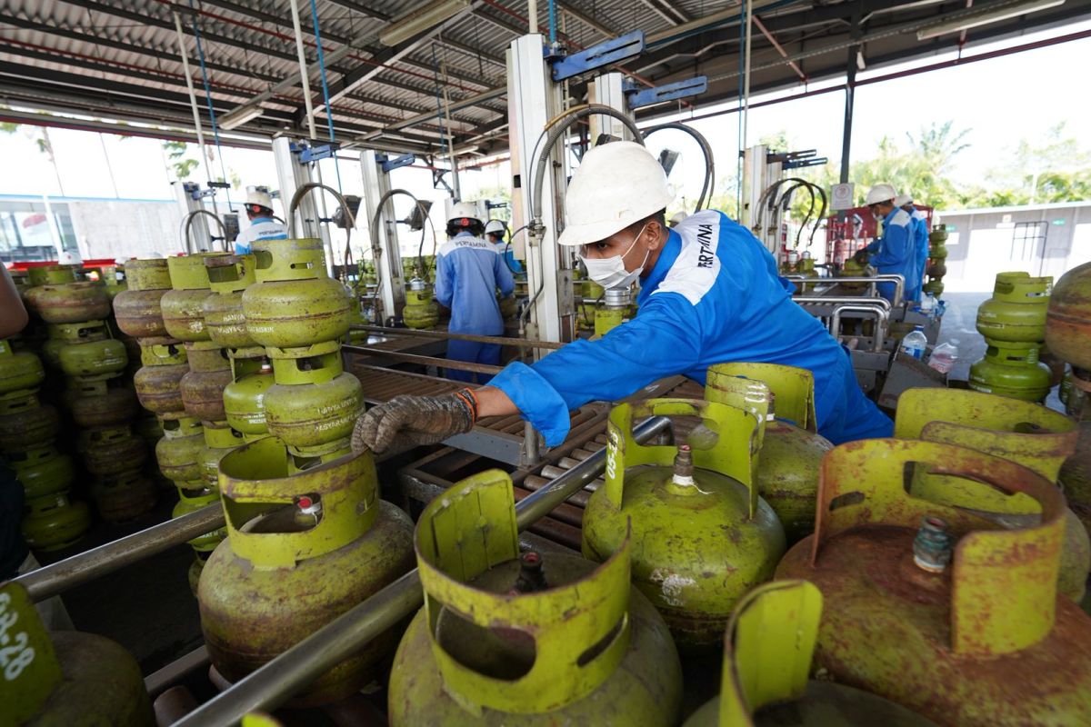 Pertamina adds 3.26 million LPG cylinders in North Sumatra ahead of Eid 2026