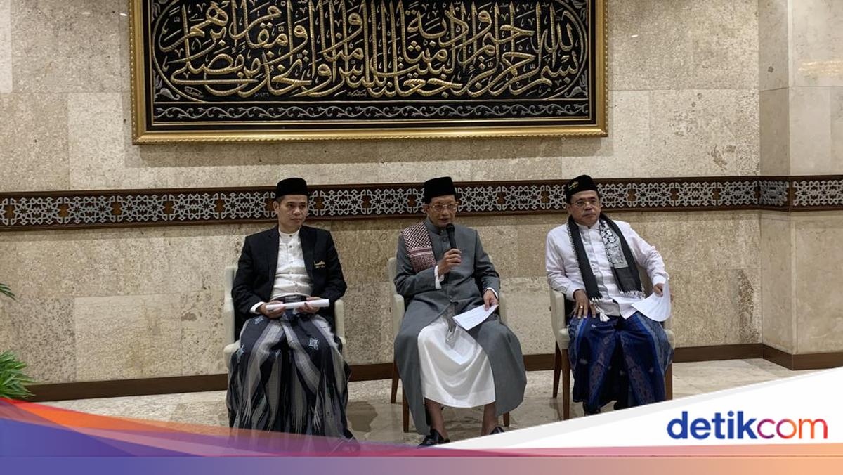 Religious Affairs Minister Urges Public to Perform Wudu at Home Before Eid Prayer at Istiqlal Mosque