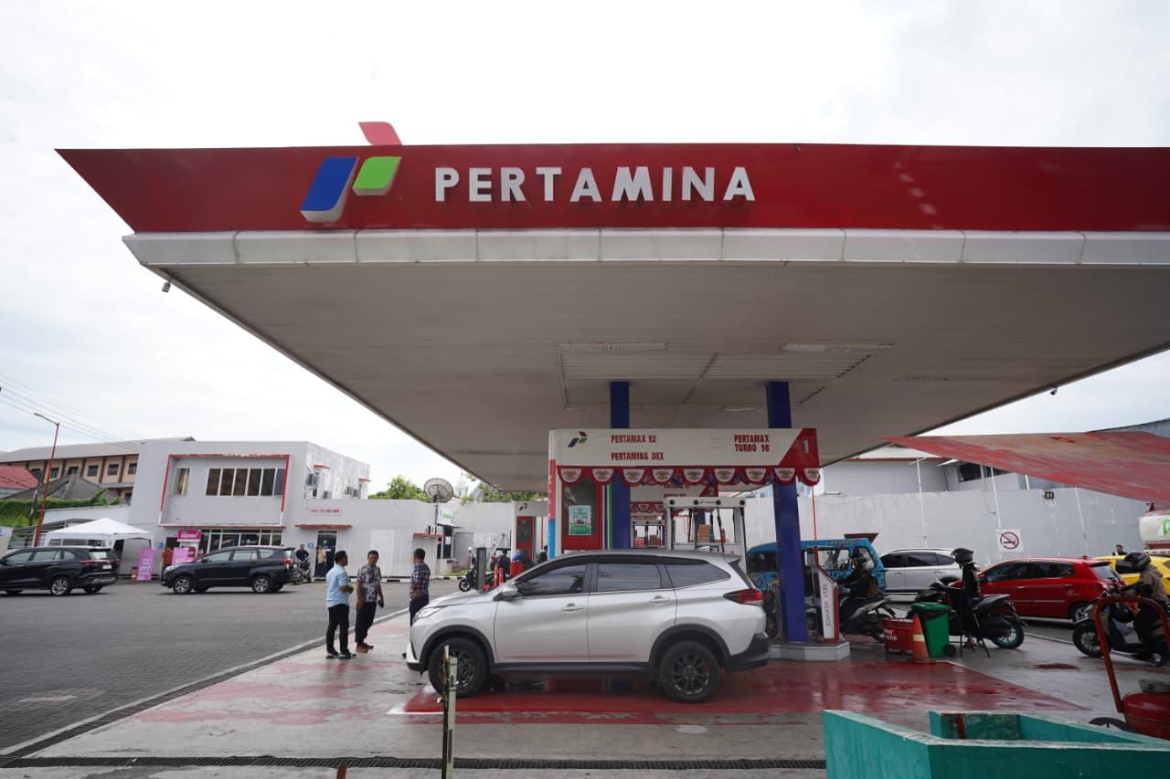 Secure Supply: Pertamina and South Sulawesi Governor Urge Public Not to Panic Buy Fuel