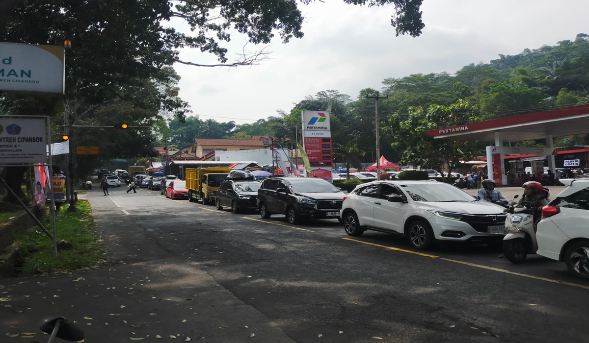 Mudik Traffic Increases by 28 Percent, Garut and Tasikmalaya Police Implement One-Way System