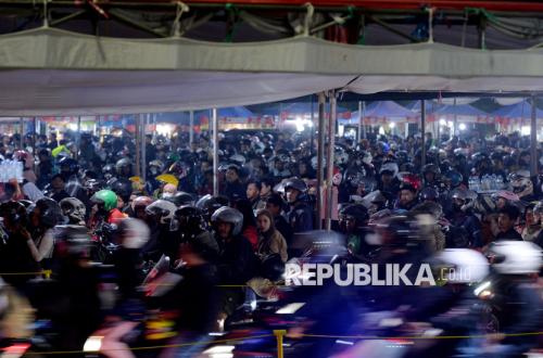 Peak Return Traffic on 24 March, Traffic Corps Chief Urges Public to Plan Travel Times