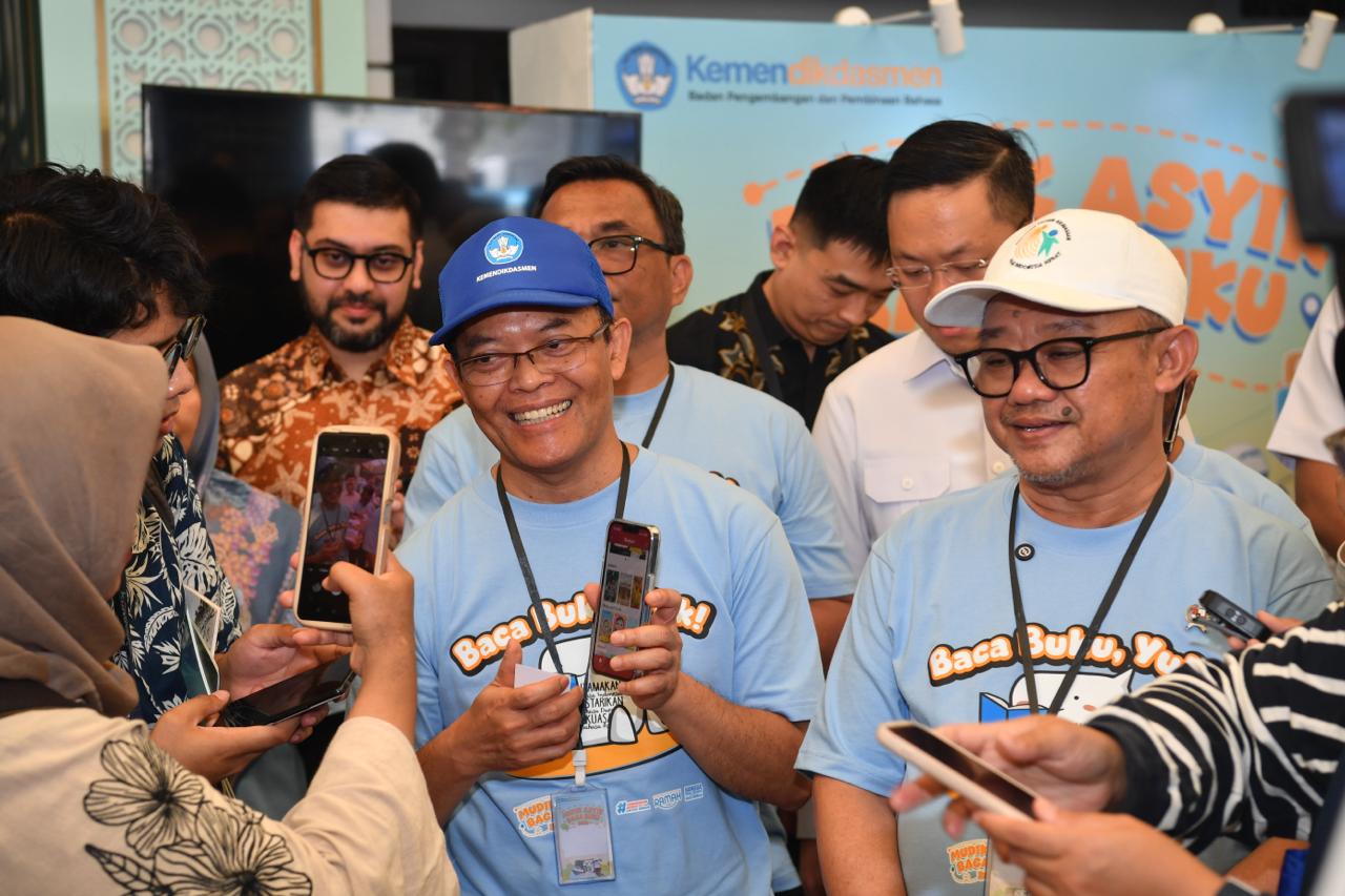 Language Agency's Fun Homecoming Read Book Programme Under Kemendikdasmen Flooded with Praise