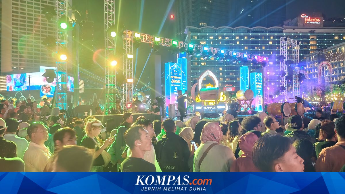 Residents Flock to HI Roundabout During Colossal Drum Event, Khoirudin: An Event Long Awaited