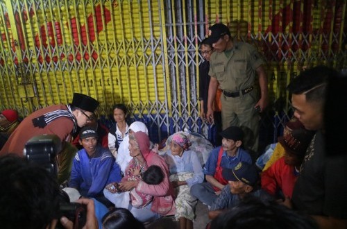 Classic Phenomenon of Beggars and Vagrants During Ramadan in Cimahi City