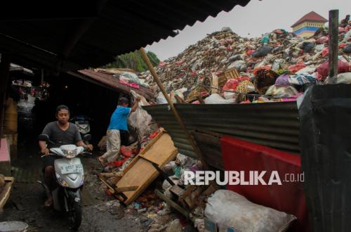 Waste Production in Cimahi City Rises 40 Percent During Ramadan