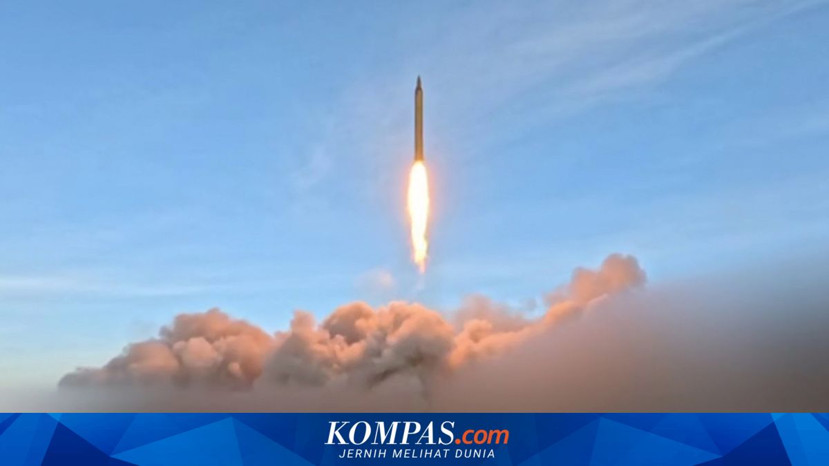 US Senator Demands Explanation from Trump on Economic Impact of Iran War: Harms Middle and Lower Classes